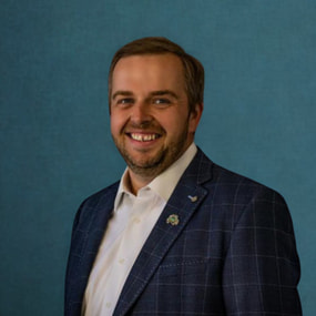Tobias Mikkat