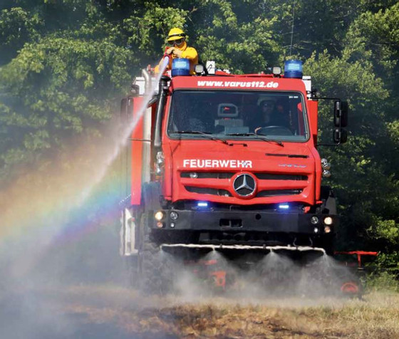 Unimog U5023 als Feuerwehr- und Katastrophenschutzfahrzeug